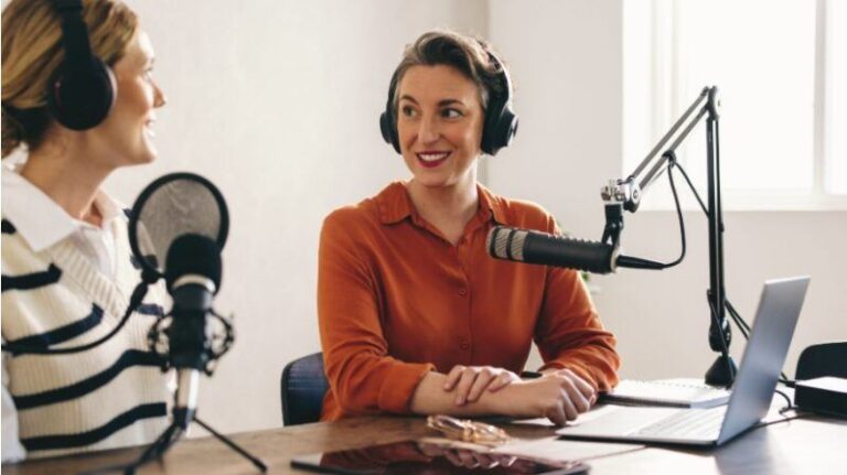 6 Tips To Be A Standout Podcast Guest Speaker To Promote Your eLearning Company 800x449