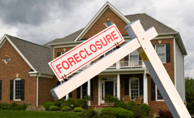 Foreclosure house 8