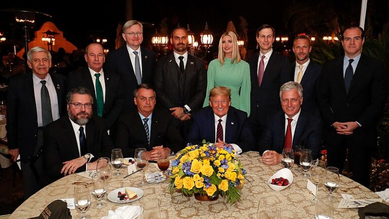 working dinner between trump and bolsonaro and advisers in mar a lago